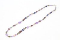 Halskette lang Glas mit Herzsteine lila