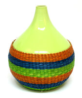 Keramik-Vase, umflochten, gr&uuml;n
